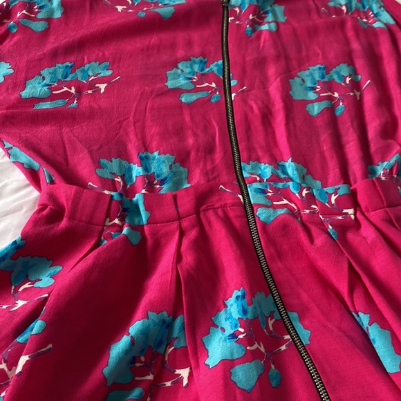 ** SOLD*** MAJE Pleated Floral-Print Crepe De Chine Mini Dress - Picture 5 of 6